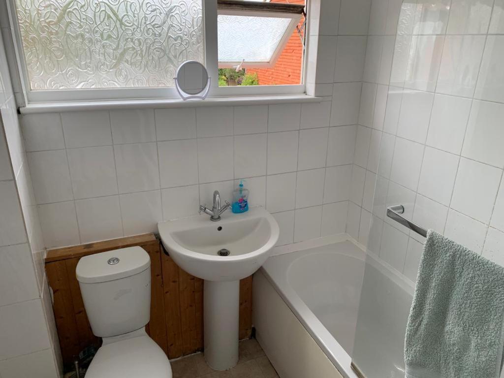 Eastbourne Late Check In Available Apartment Polegate Luaran gambar